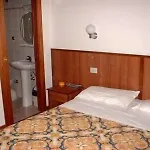 Sonia Ξενοδοχείο *