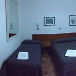 Ξενοδοχείο Sonia *