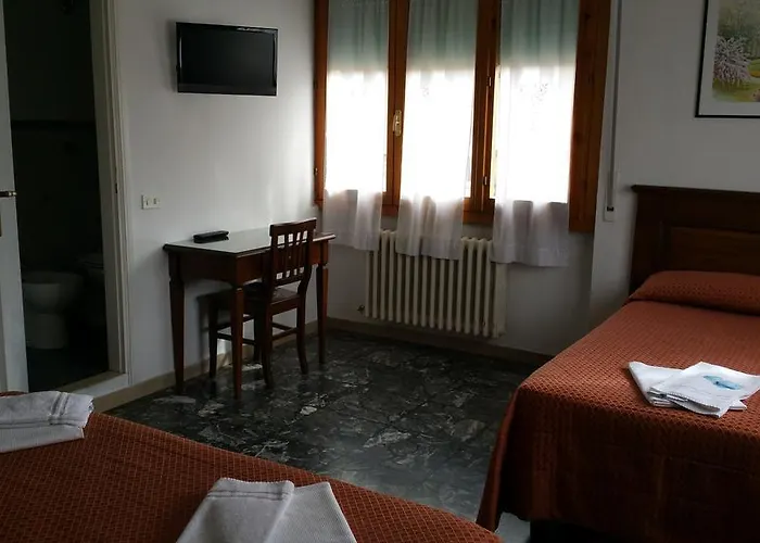 Hotel Sonia *