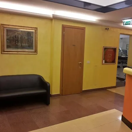 阿尔伯格索尼亚酒店 * 佛罗伦萨